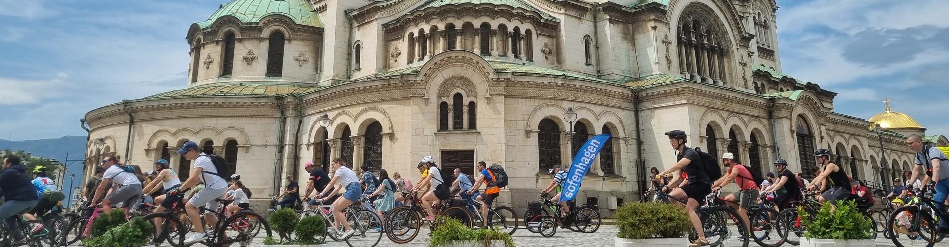 In Sofia (Bulgaria) local citizens take to the streets to stress the need for sustainable mobility